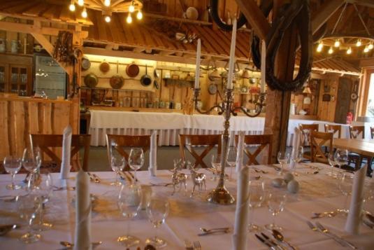 Neumaiers Hirsch -gasthof Und
